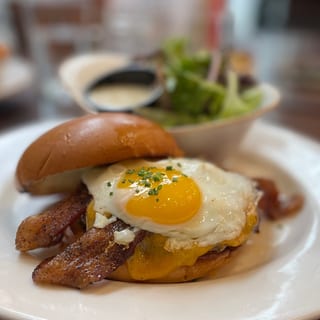 Breakfast Burger